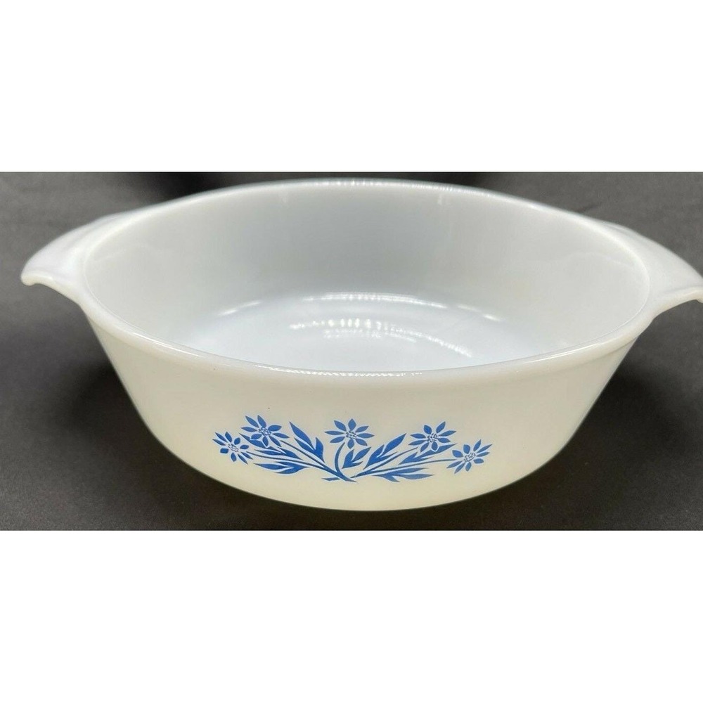 Vintage Anchor Hocking Fire King Milk Glass Cornflower 1 Qt Casserole Dish #436